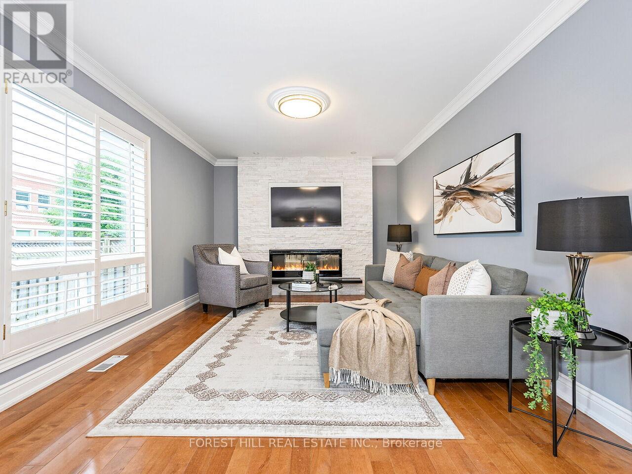 1575 Samuelson Crescent, Mississauga (Meadowvale Village), Ontario  L5N 8A2 - Photo 12 - W12236866