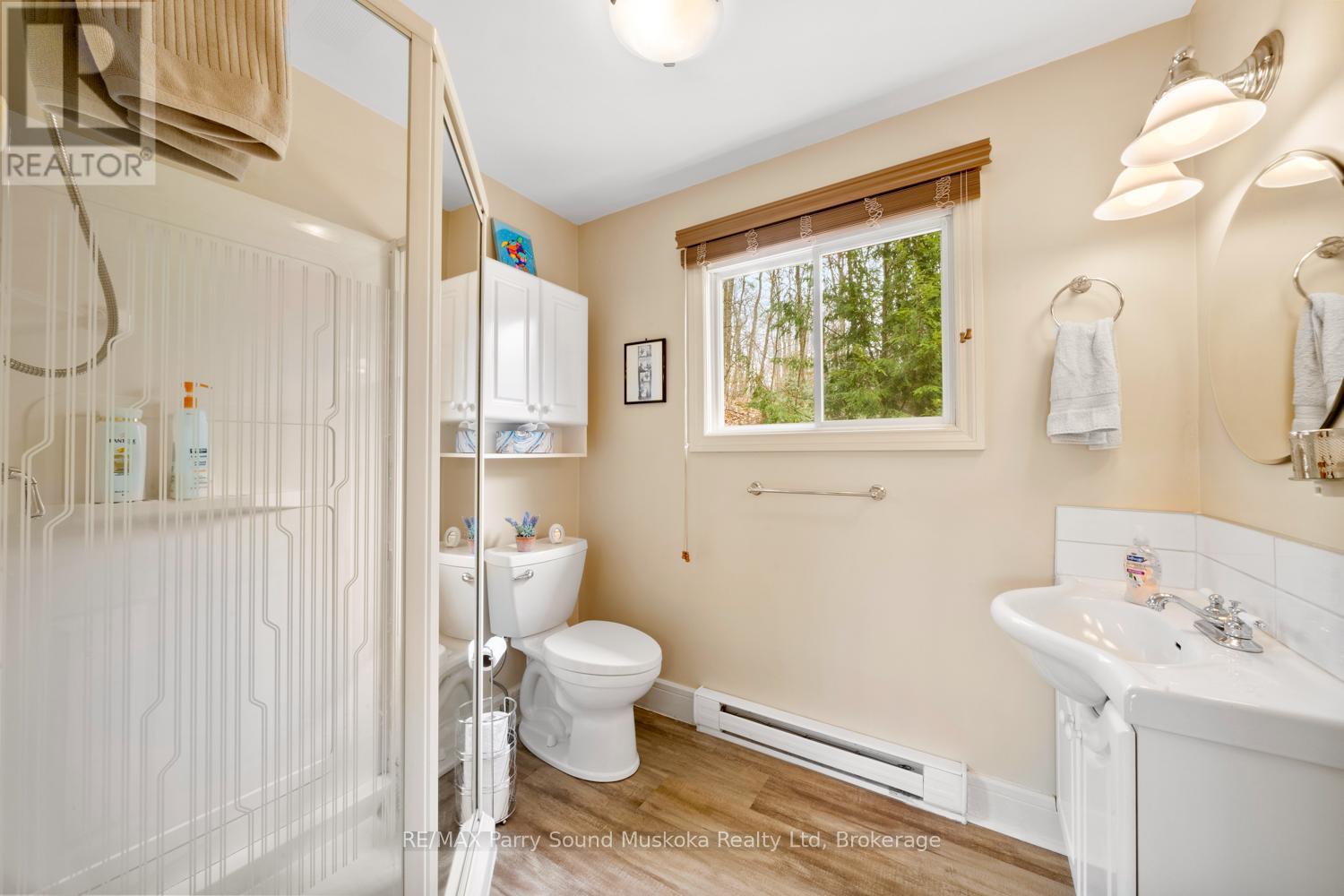 17 Tapatoo Trail, Seguin, Ontario  P2A 2W8 - Photo 24 - X12140157