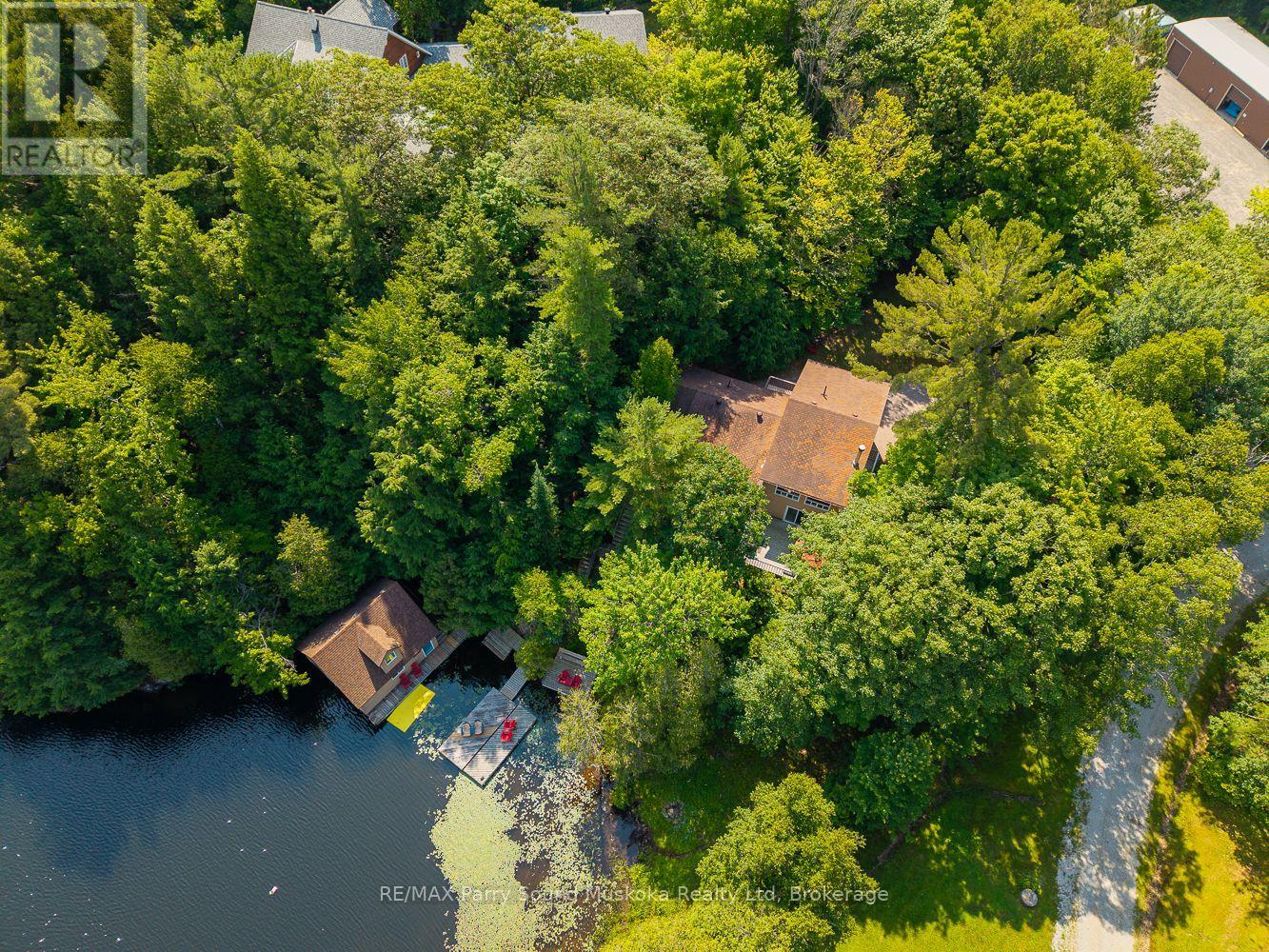 17 Tapatoo Trail, Seguin, Ontario  P2A 2W8 - Photo 46 - X12140157