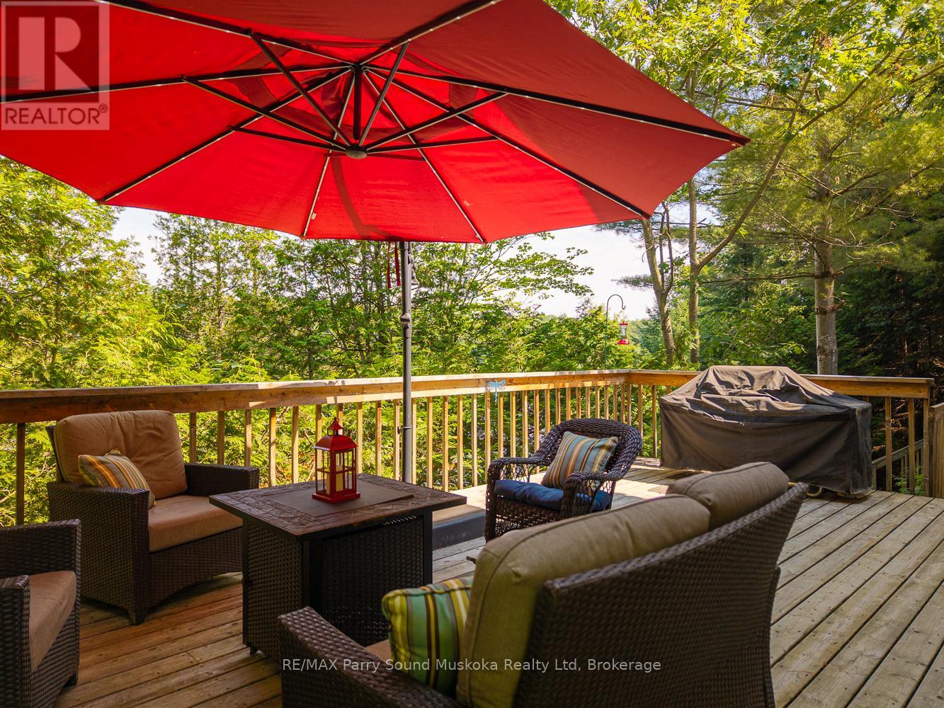 17 Tapatoo Trail, Seguin, Ontario  P2A 2W8 - Photo 47 - X12140157