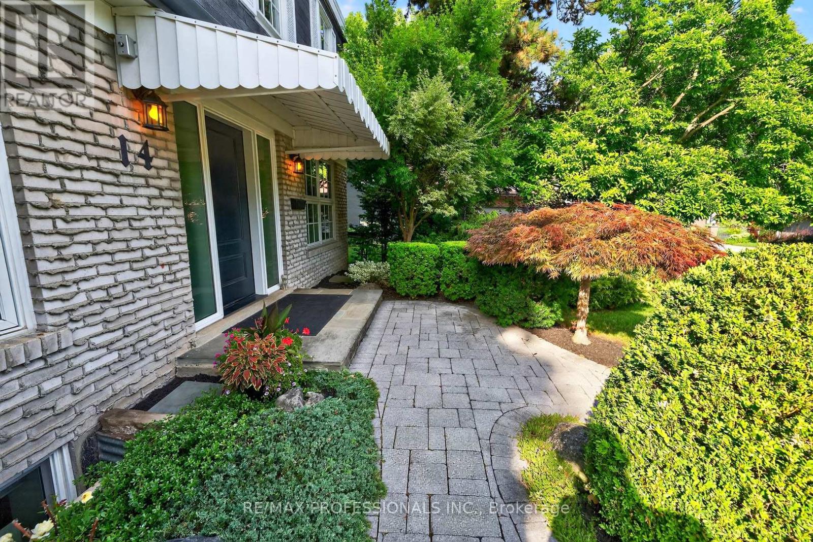 Property at 14 COSWAY COURT image 5