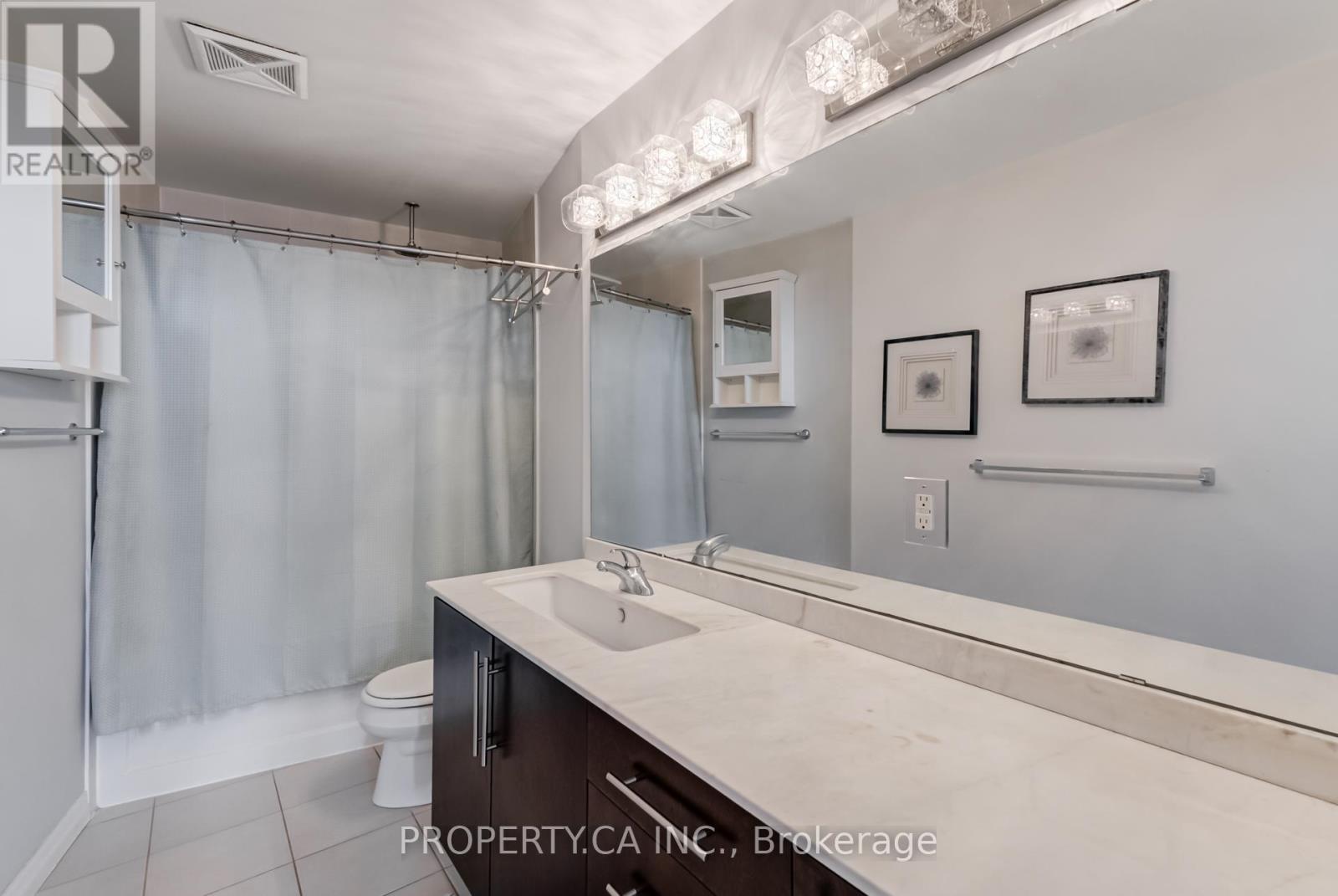 Ph3504 - 223 Webb Drive, Mississauga, Ontario  L5B 0E8 - Photo 19 - W12285484