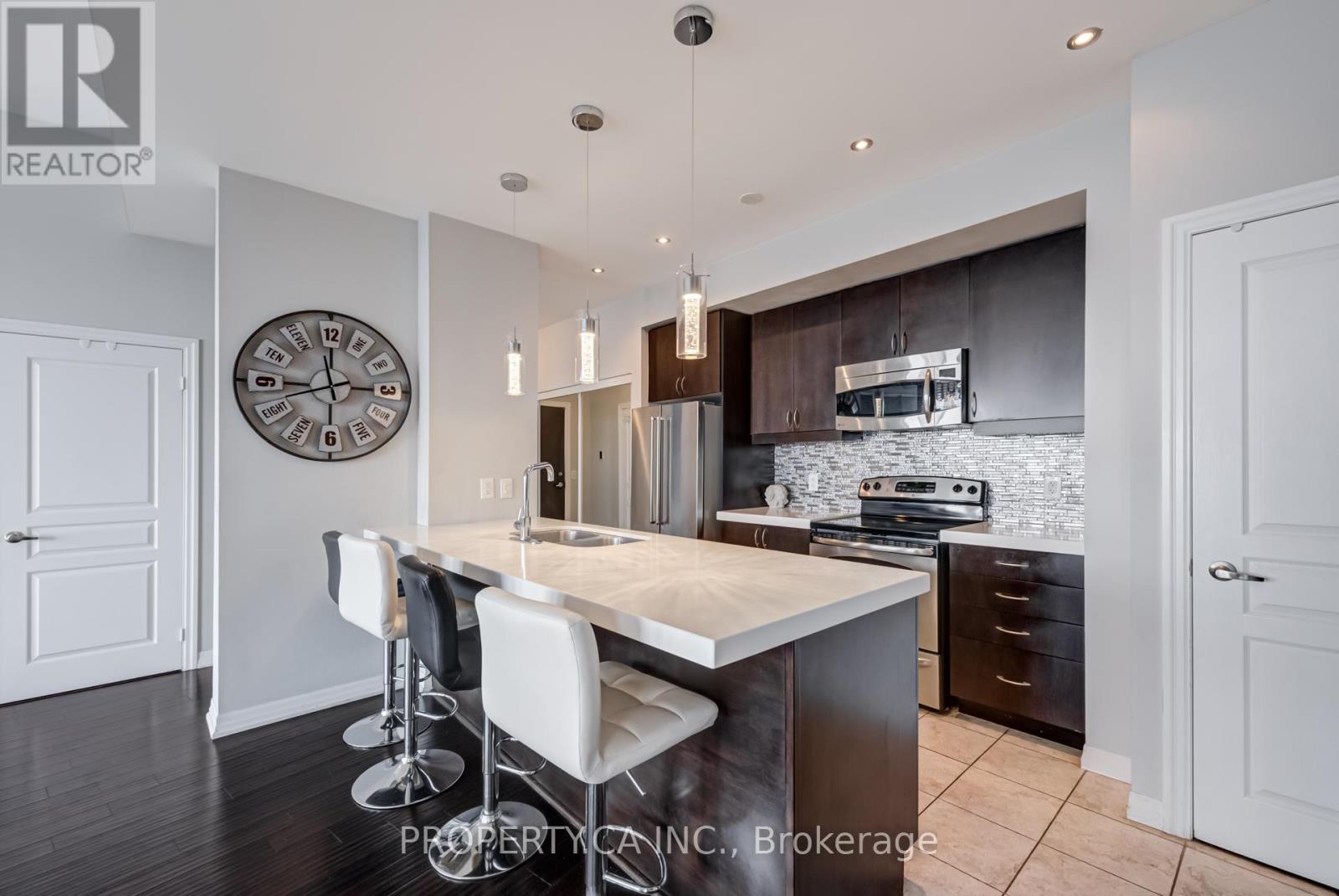 Ph3504 - 223 Webb Drive, Mississauga, Ontario  L5B 0E8 - Photo 7 - W12285484