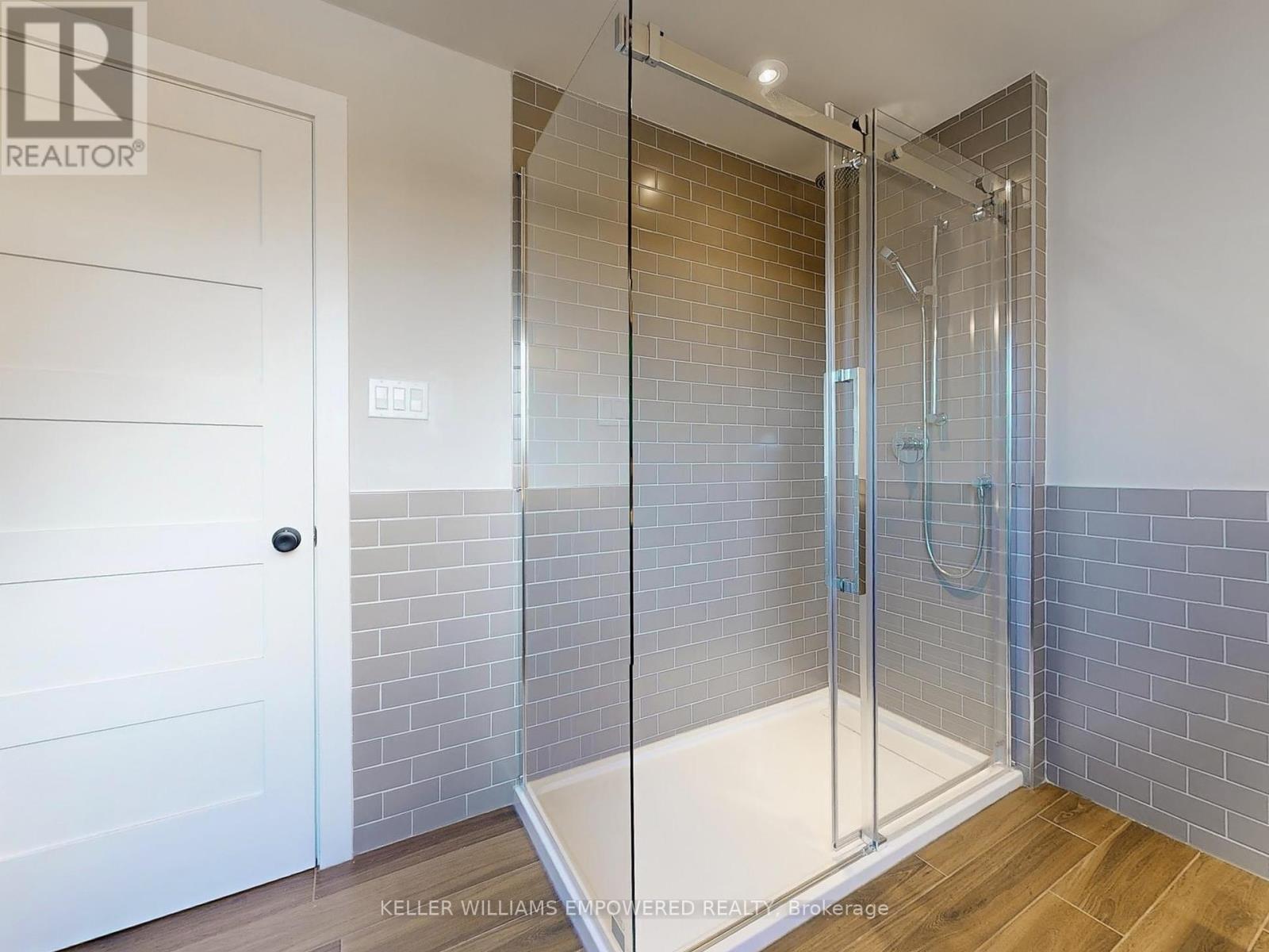 6 And 8 Macleod Estate Court, Richmond Hill (Jefferson), Ontario  L4E 0B1 - Photo 32 - N12183547