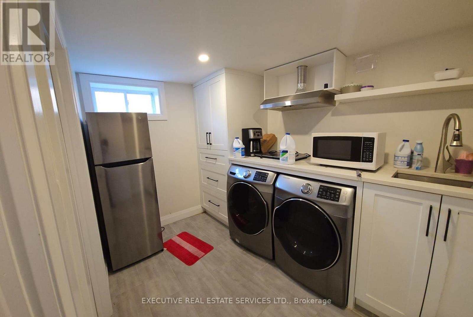 44 Woodsview Avenue, Grimsby (Grimsby Beach), Ontario  L3M 3T1 - Photo 23 - X12280949