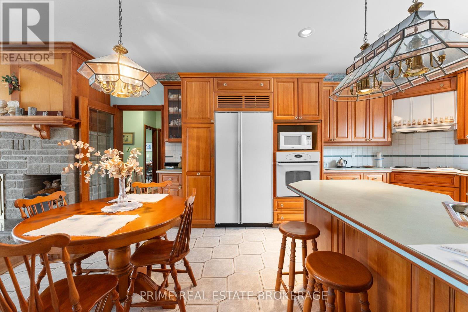 72797 Ravine Drive, Bluewater, Ontario  N0M 2T0 - Photo 13 - X12285612