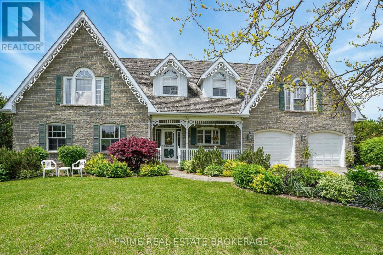 72797 Ravine Drive, Bluewater, Ontario  N0M 2T0 - Photo 2 - X12285612