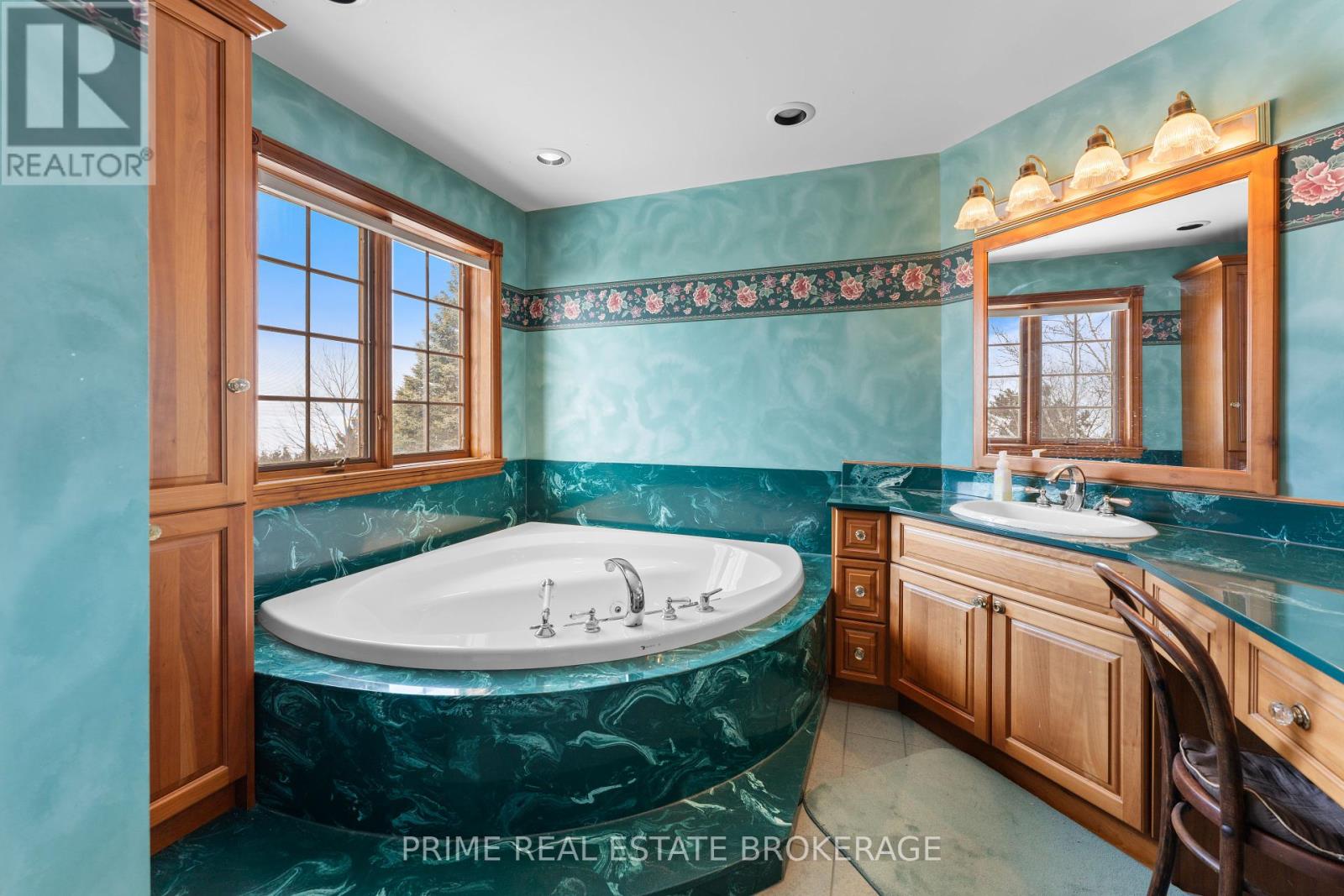 72797 Ravine Drive, Bluewater, Ontario  N0M 2T0 - Photo 25 - X12285612