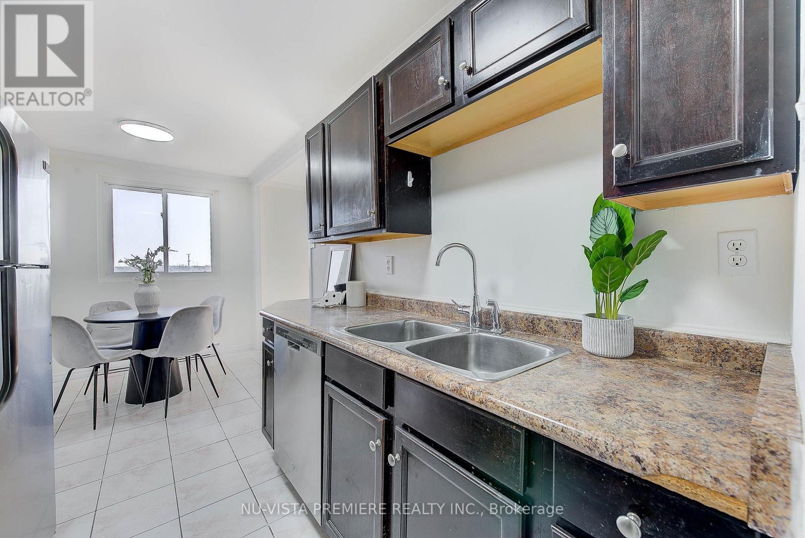 602 - 1102 Jalna Boulevard, London South, Ontario  N6E 1X8 - Photo 20 - X12285731