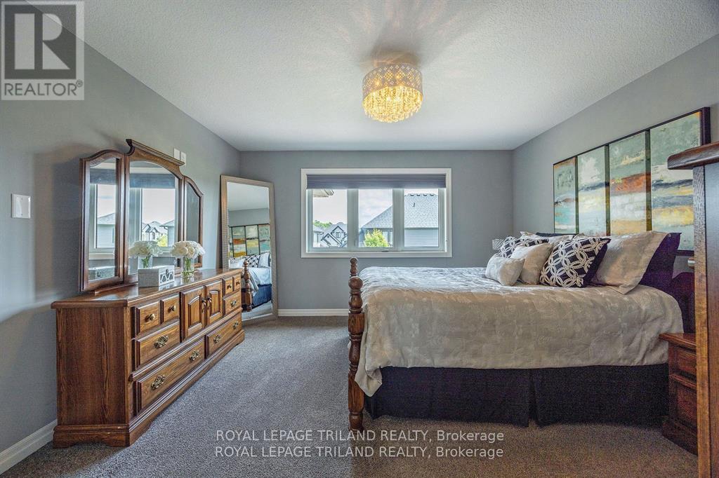 2349 Dauncey Crescent, London North, Ontario  N5X 0M2 - Photo 20 - X12285732