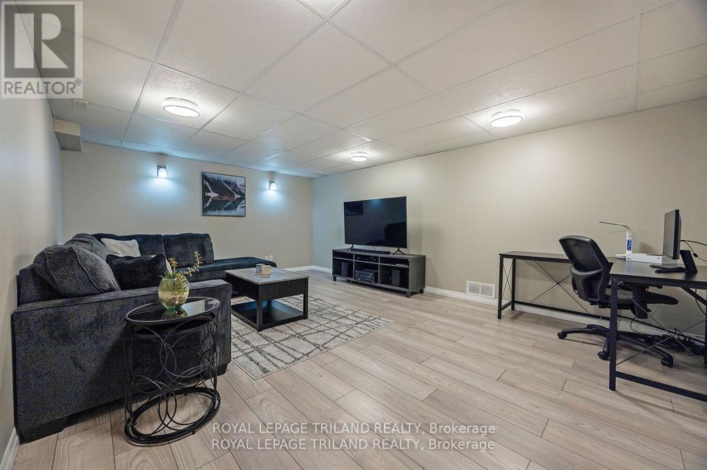2349 Dauncey Crescent, London North, Ontario  N5X 0M2 - Photo 30 - X12285732