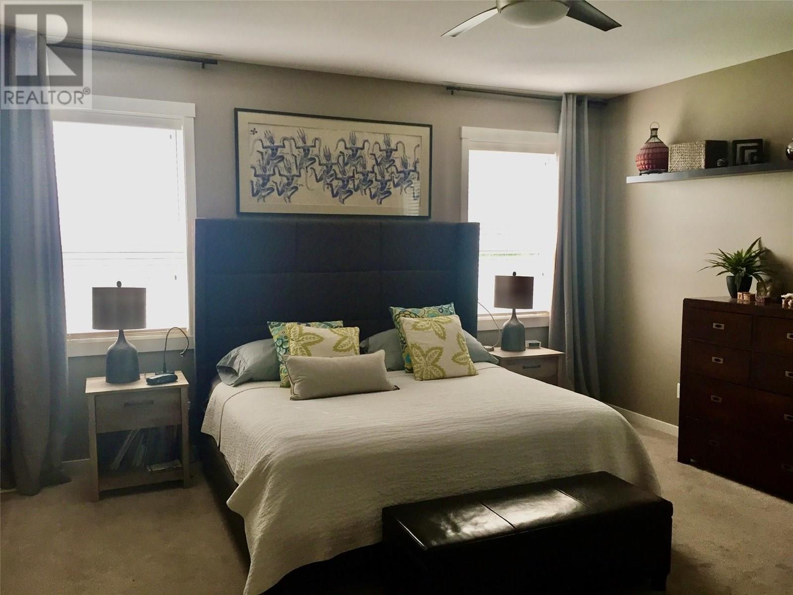 Property at 552 Trillium Drive image 4
