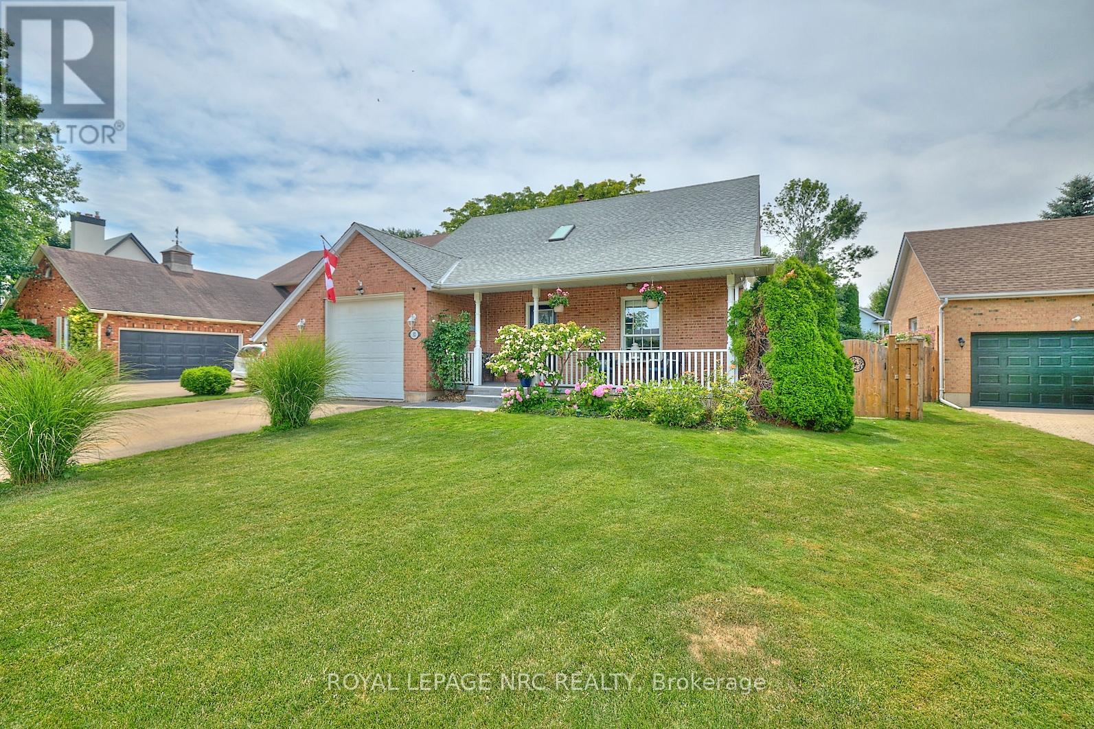 Property at 32 THE PROMENADE ROAD image 1