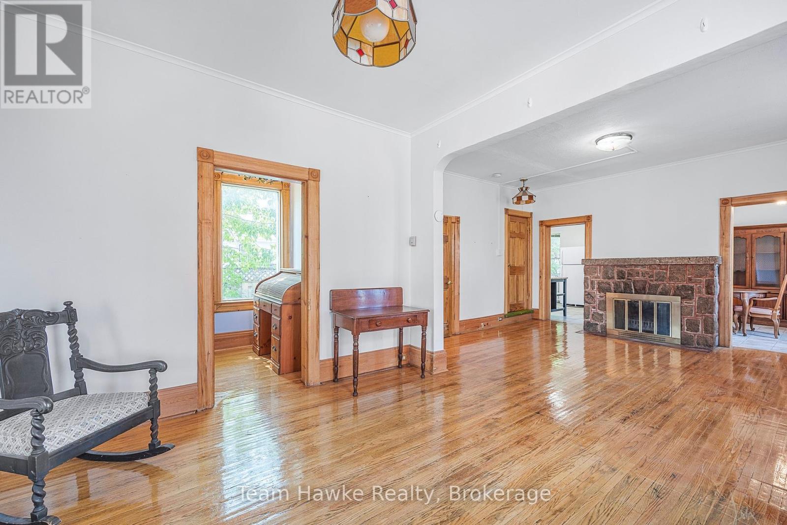 344 Midland Avenue, Midland, Ontario  L4R 3K7 - Photo 9 - S12285284