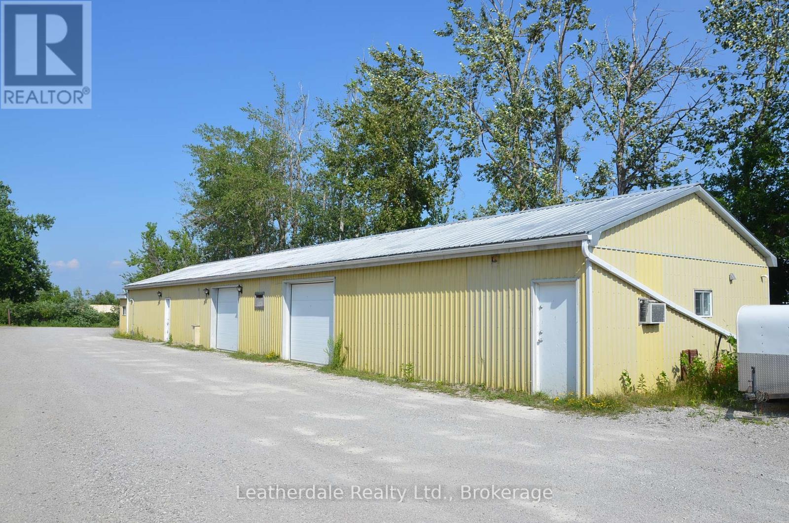 42 FOREST PLAINS ROAD, Oro-Medonte, Ontario