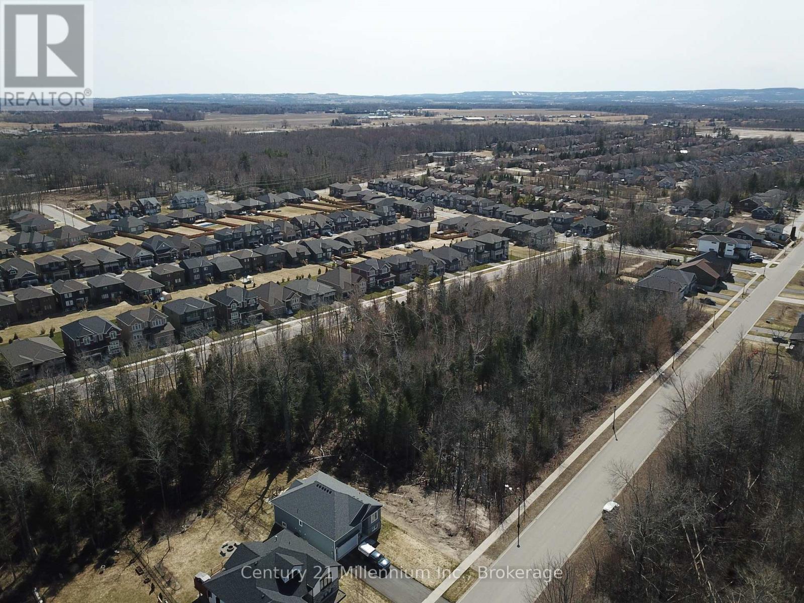Lot 28 Robinson Road, Wasaga Beach, Ontario  L9Z 3A4 - Photo 2 - S12285352