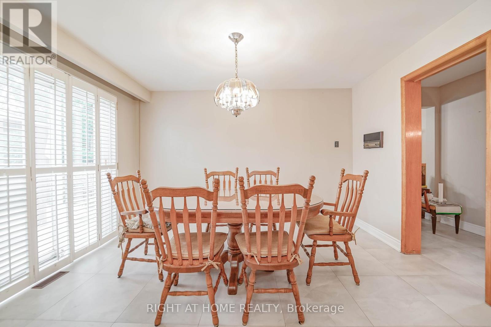 2 Lapworth Crescent, Toronto, Ontario  M1V 2M5 - Photo 12 - E12285524
