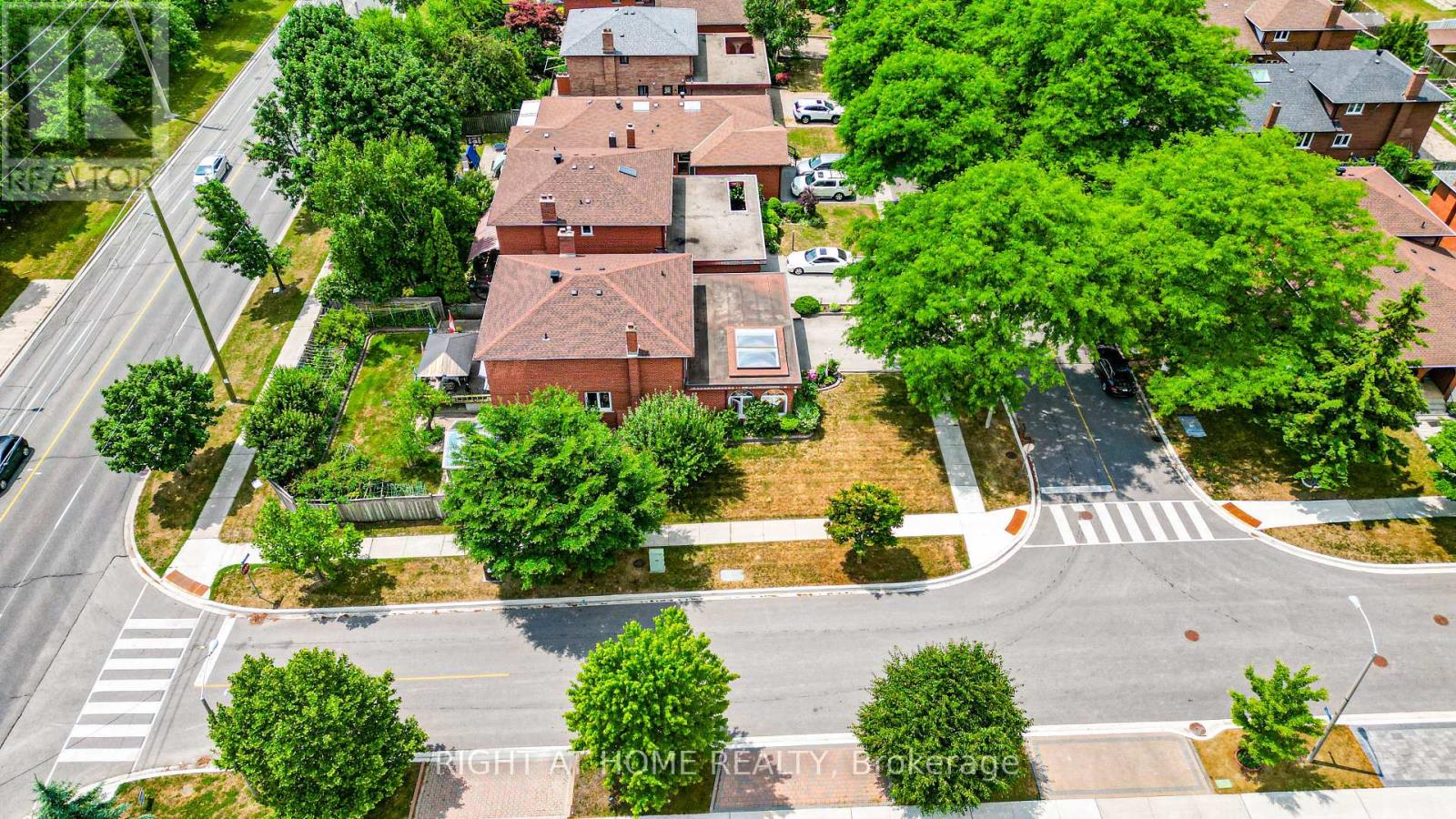2 Lapworth Crescent, Toronto, Ontario  M1V 2M5 - Photo 39 - E12285524