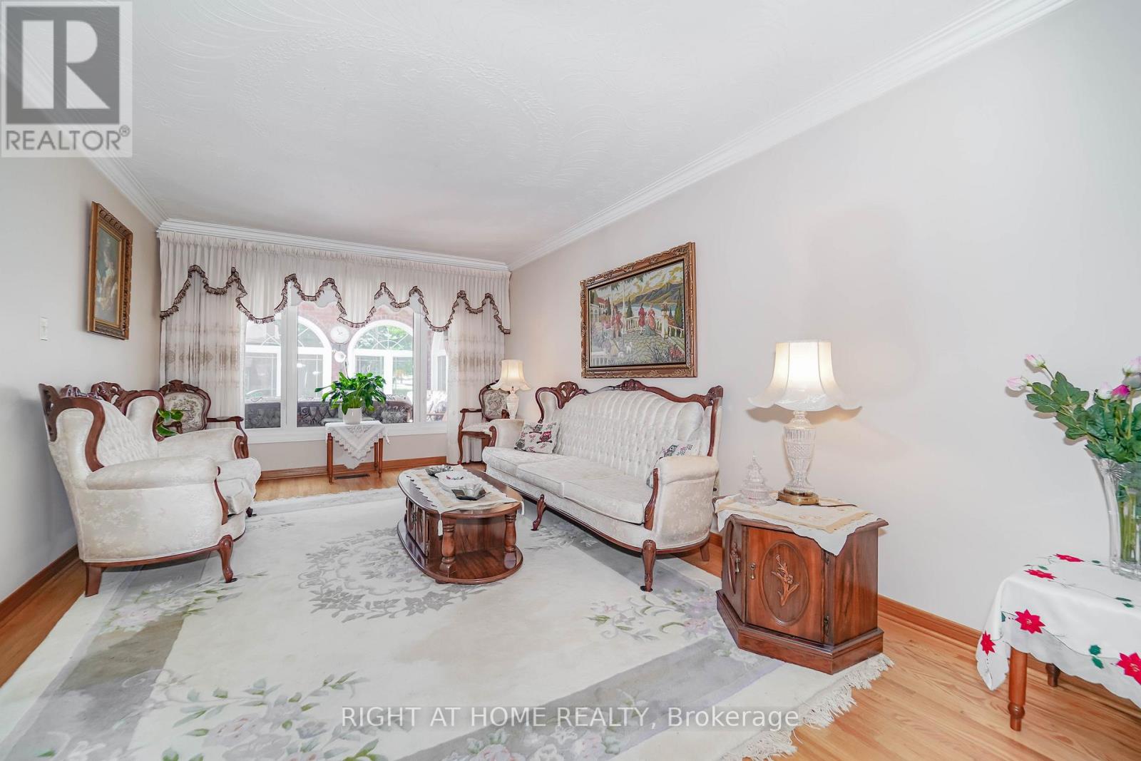 2 Lapworth Crescent, Toronto, Ontario  M1V 2M5 - Photo 7 - E12285524