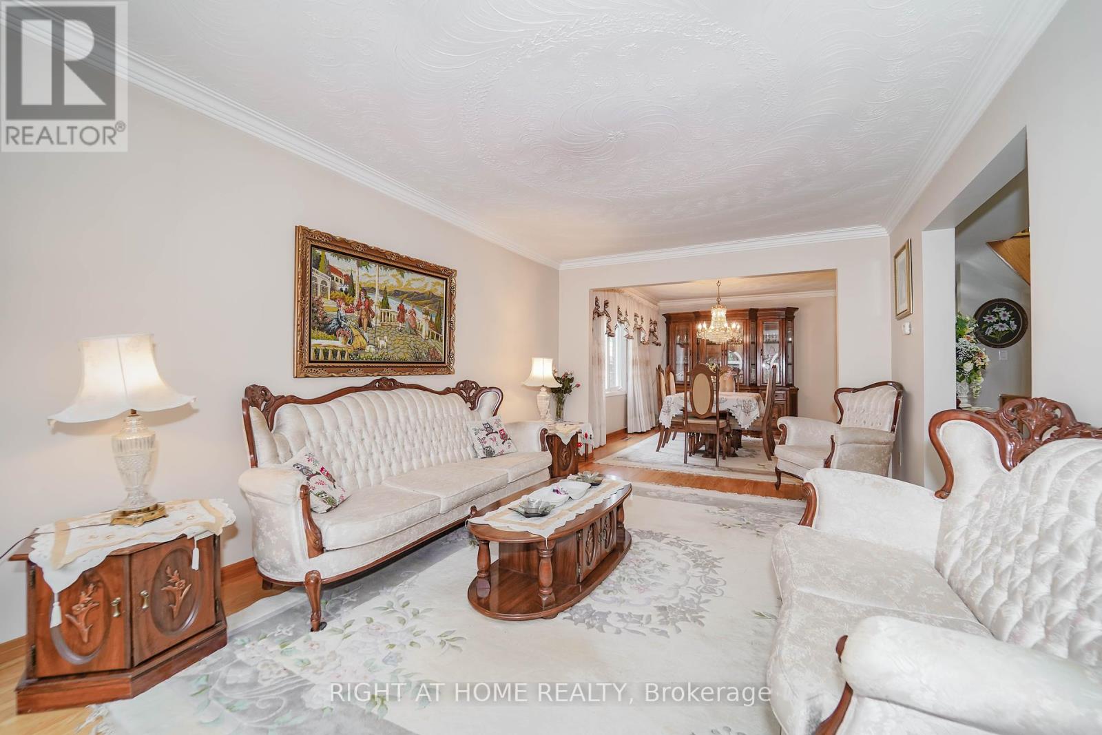 2 Lapworth Crescent, Toronto, Ontario  M1V 2M5 - Photo 8 - E12285524