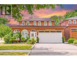 2 LAPWORTH CRESCENT, Toronto, Ontario