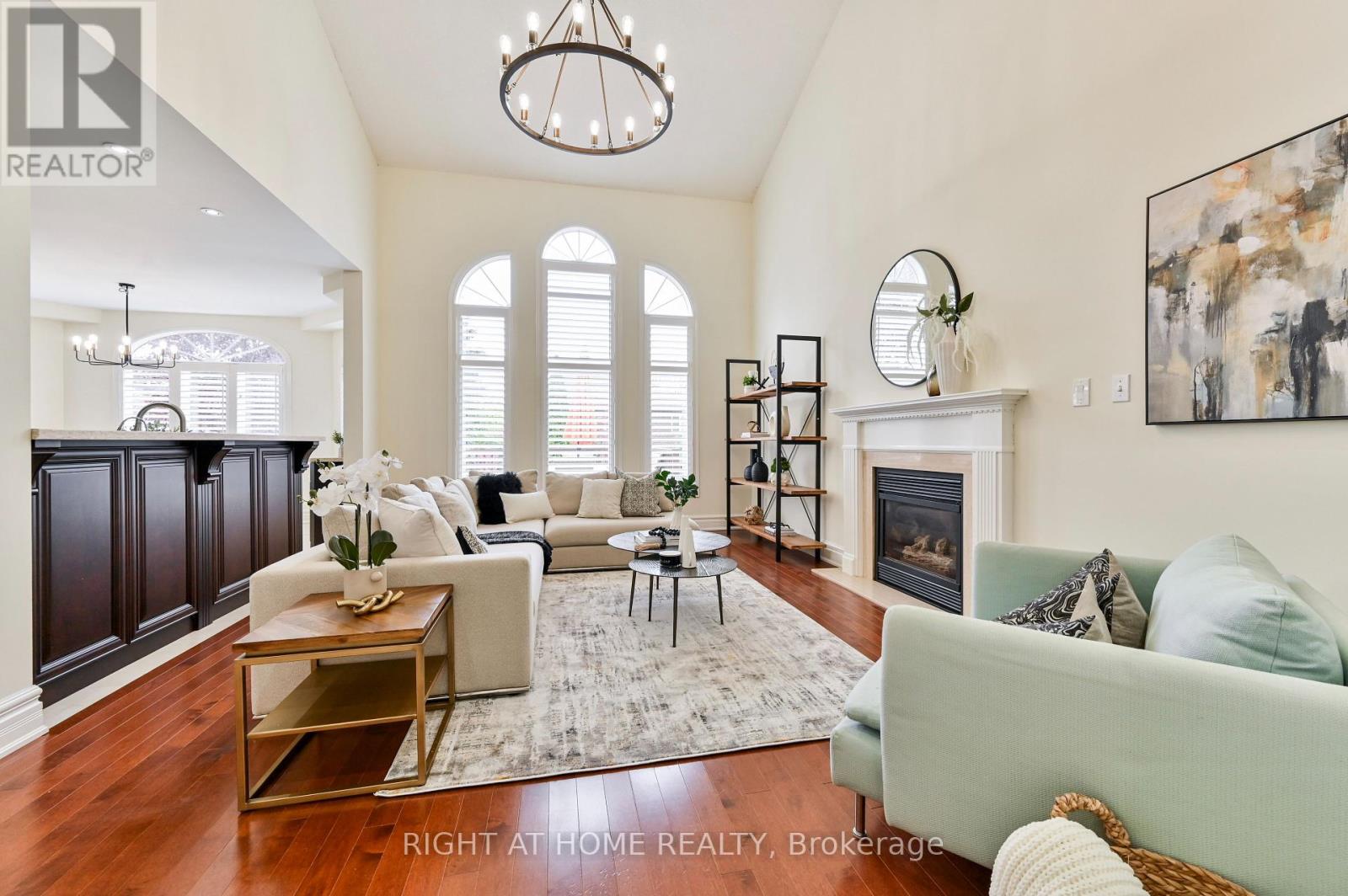 Property at 842 PRIMROSE COURT image 2