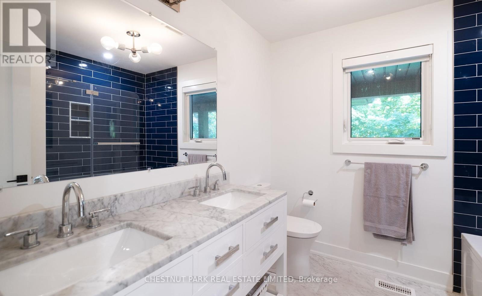 262 Trillium Place, Innisfil, Ontario  L9S 2X7 - Photo 28 - N12268812