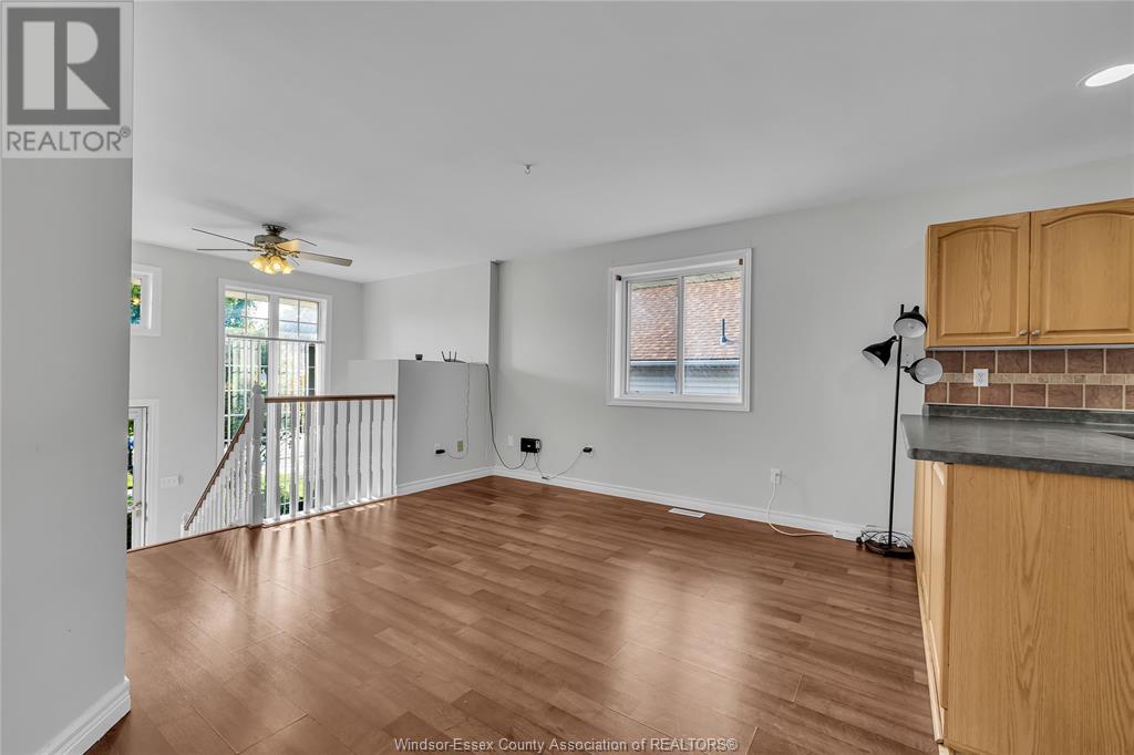 Property at 674 LABUTE image 5