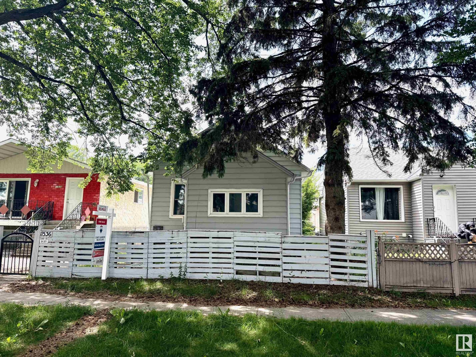 Property at 11536 83 ST NW image 1