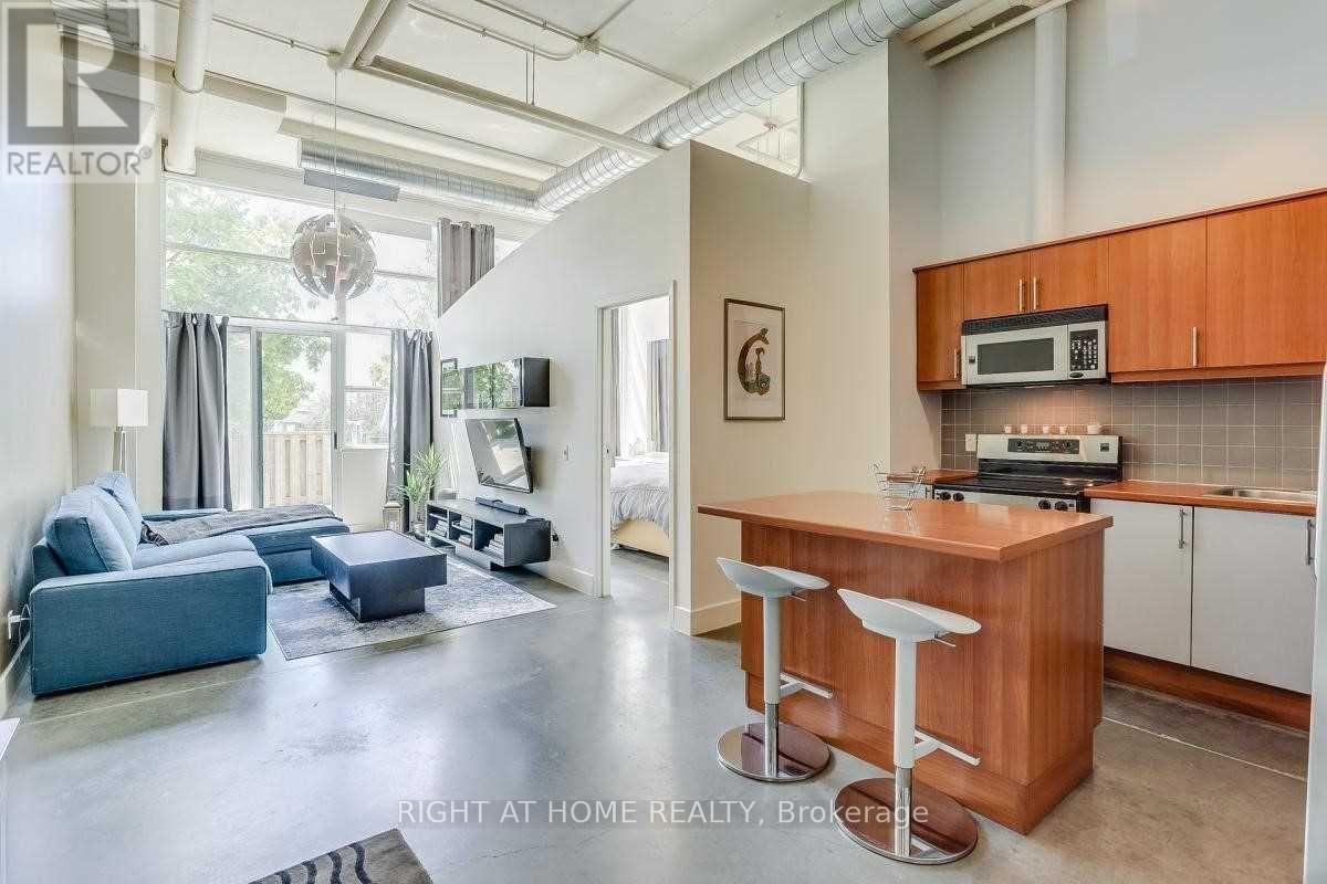 109 - 1001 Roselawn Avenue, Toronto, Ontario  M6B 4M4 - Photo 3 - W12285495