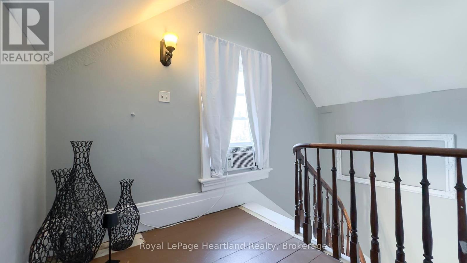108 Newgate Street, Goderich, Ontario  N7A 1P4 - Photo 20 - X12285310