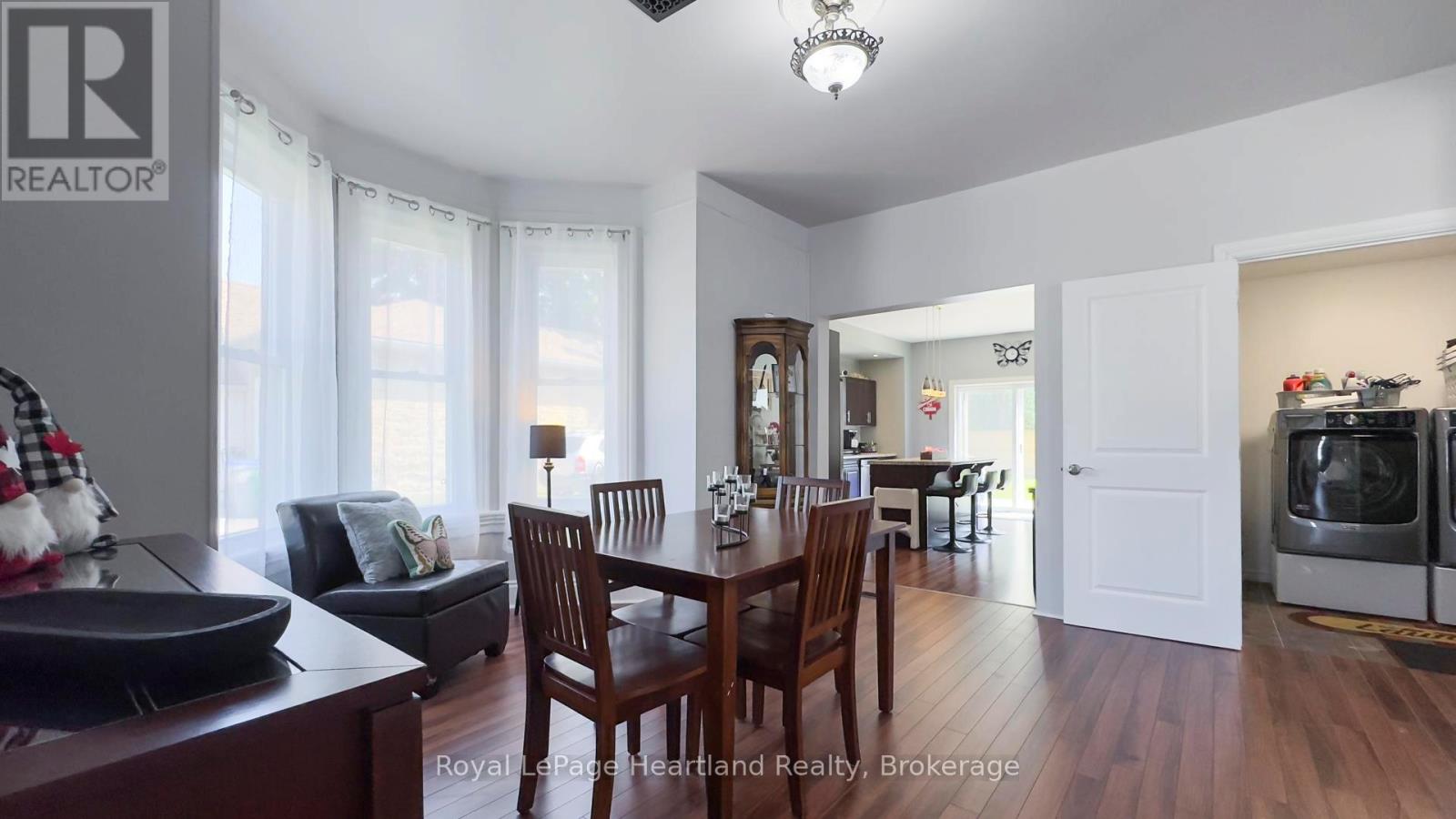 Property at 108 NEWGATE STREET image 5