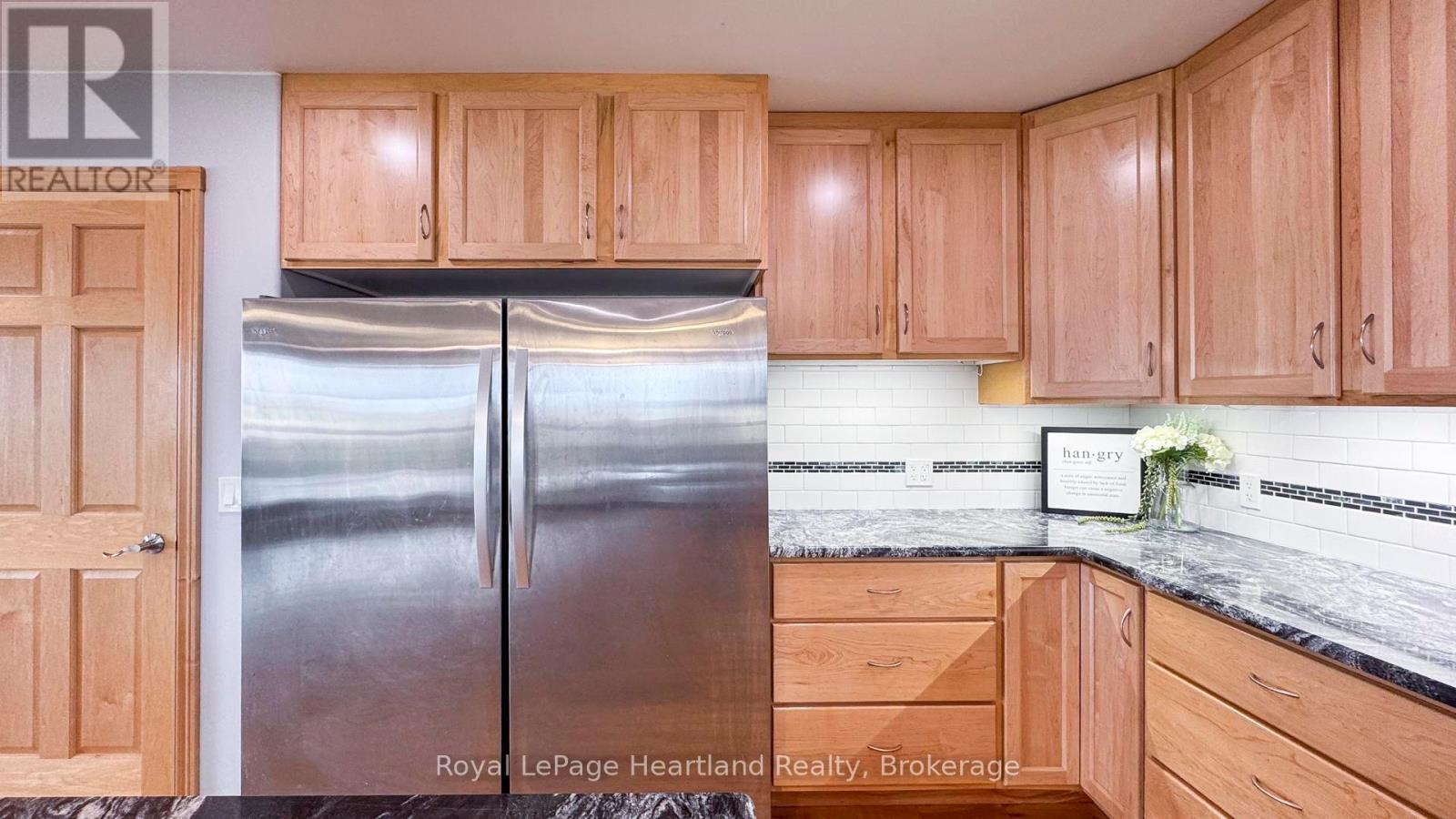 84610 Bluewater Highway, Ashfield-Colborne-Wawanosh, Ontario  N7A 3X9 - Photo 12 - X12285725