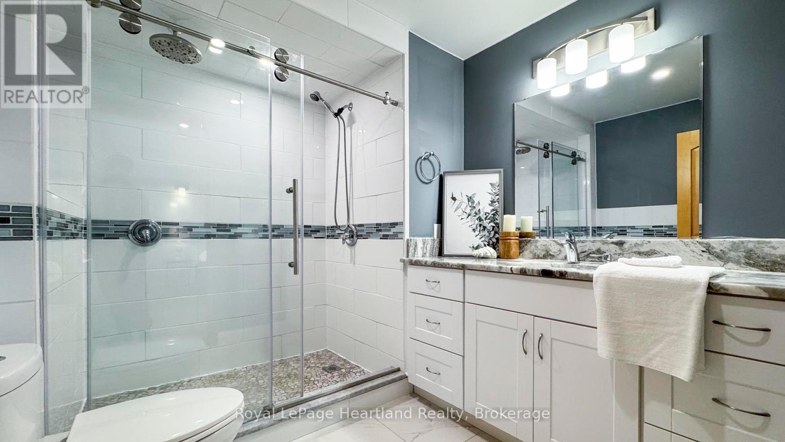 84610 Bluewater Highway, Ashfield-Colborne-Wawanosh, Ontario  N7A 3X9 - Photo 23 - X12285725