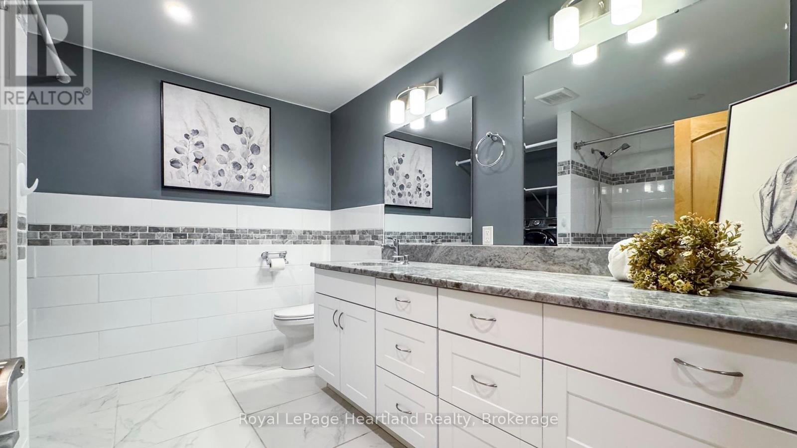 84610 Bluewater Highway, Ashfield-Colborne-Wawanosh, Ontario  N7A 3X9 - Photo 24 - X12285725