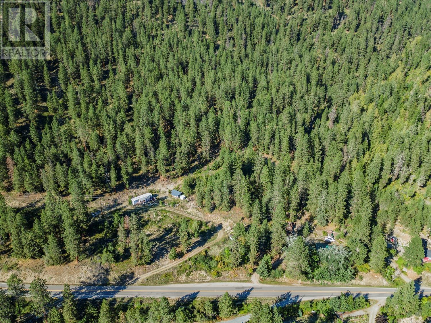 9442 3a Highway, Kuskanook, British Columbia  V0B 2C0 - Photo 4 - 10355054