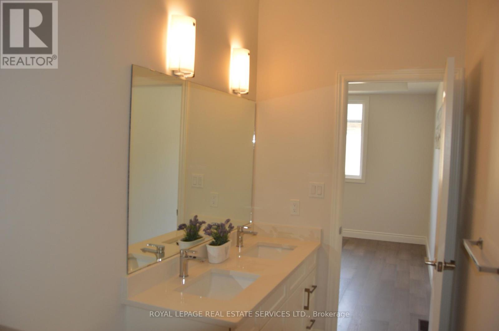 48 Callams Bay Crescent, Amherstburg, Ontario  N9V 4C5 - Photo 12 - X12285510