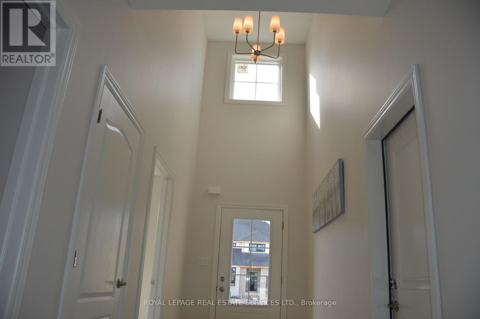 48 Callams Bay Crescent, Amherstburg, Ontario  N9V 4C5 - Photo 2 - X12285510