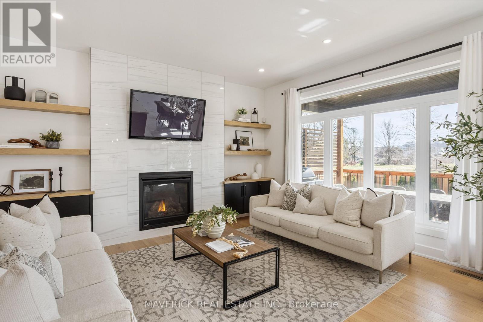 Property at 2185 LINKWAY BOULEVARD image 5