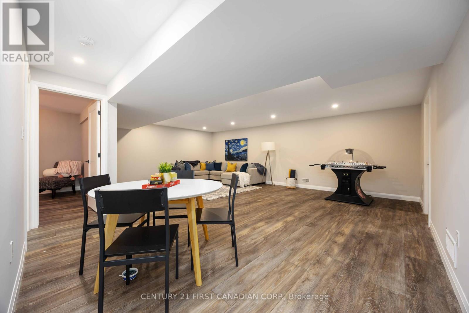 479 Kip Lane, Plympton-Wyoming (Plympton Wyoming), Ontario  N0N 1T0 - Photo 18 - X12285793