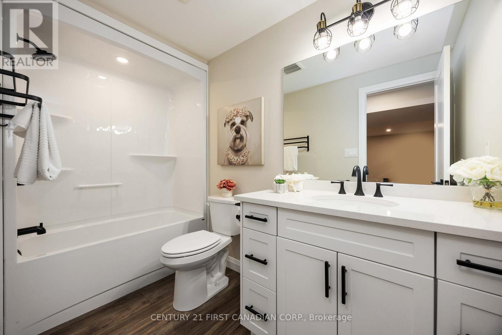 479 Kip Lane, Plympton-Wyoming (Plympton Wyoming), Ontario  N0N 1T0 - Photo 24 - X12285793