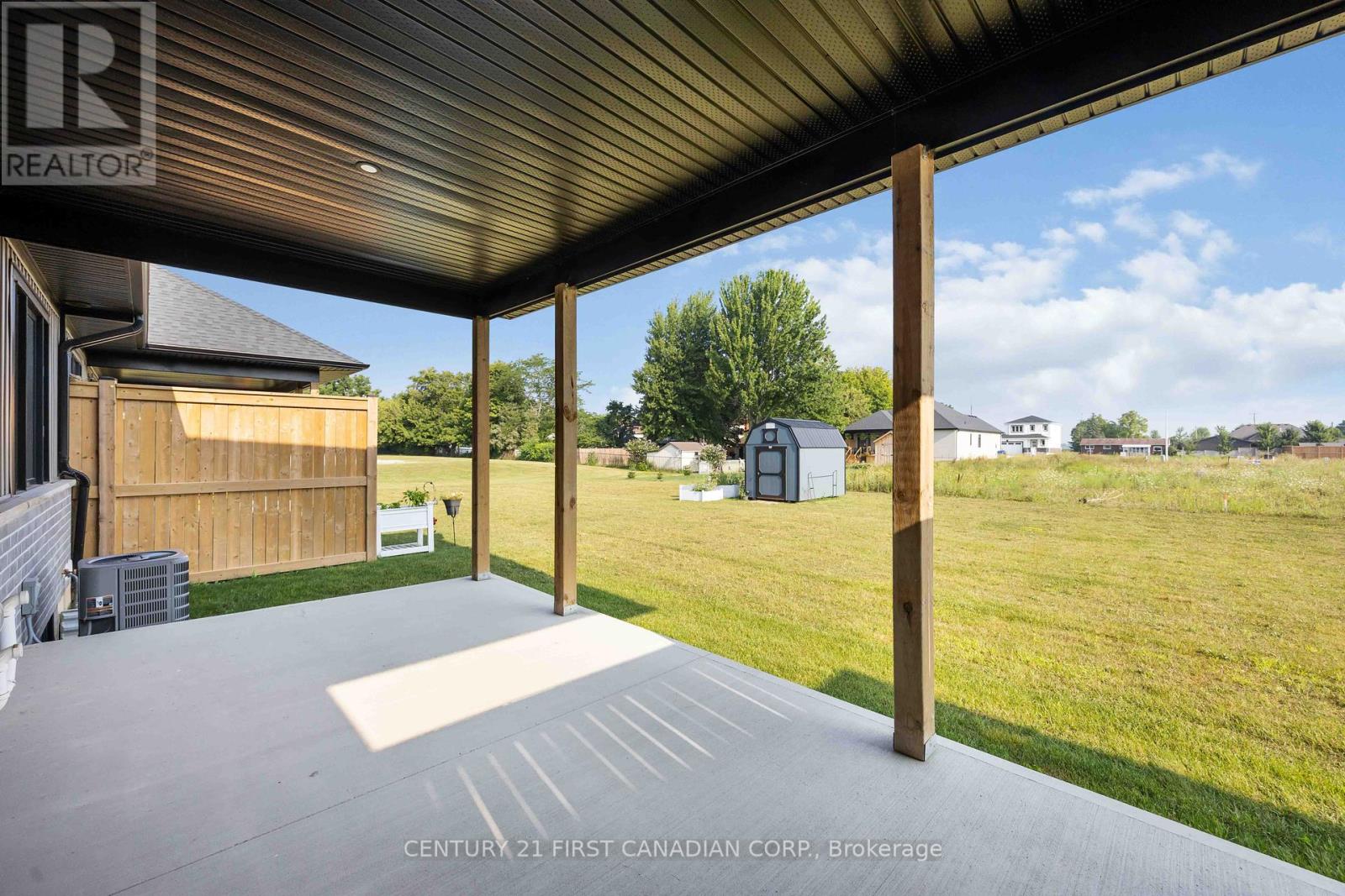 479 Kip Lane, Plympton-Wyoming (Plympton Wyoming), Ontario  N0N 1T0 - Photo 27 - X12285793