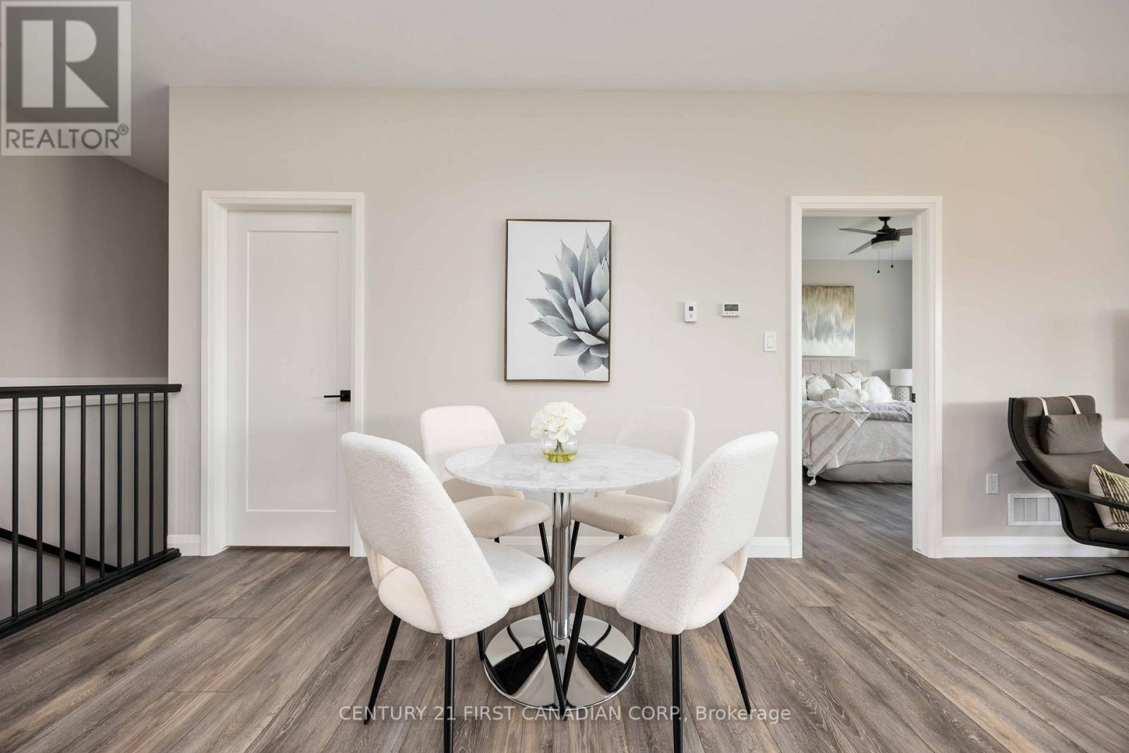 479 Kip Lane, Plympton-Wyoming (Plympton Wyoming), Ontario  N0N 1T0 - Photo 6 - X12285793