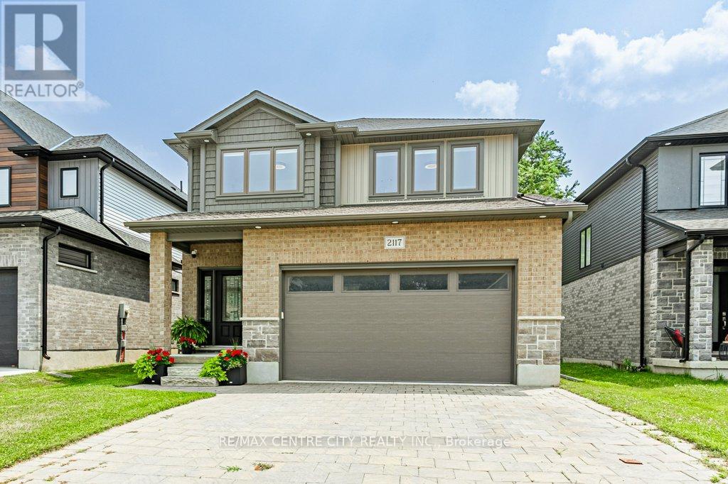 2117 Linkway Boulevard, London South, Ontario  N6K 0K8 - Photo 3 - X12285796