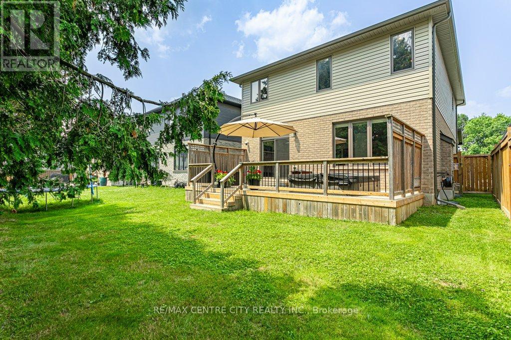 2117 Linkway Boulevard, London South, Ontario  N6K 0K8 - Photo 35 - X12285796