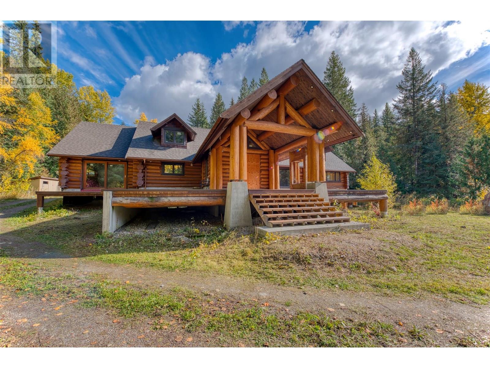 8726 Forsberg Road, Vernon, British Columbia  V1B 3M6 - Photo 6 - 10356007