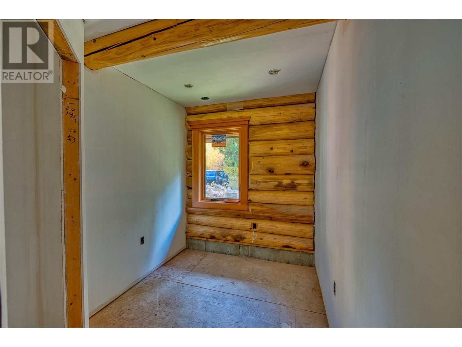 8726 Forsberg Road, Vernon, British Columbia  V1B 3M6 - Photo 32 - 10356007