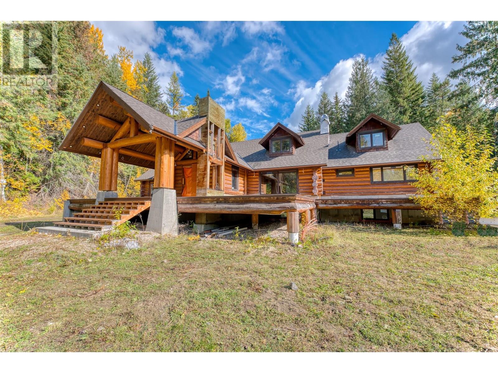 8726 Forsberg Road, Vernon, British Columbia  V1B 3M6 - Photo 5 - 10356007