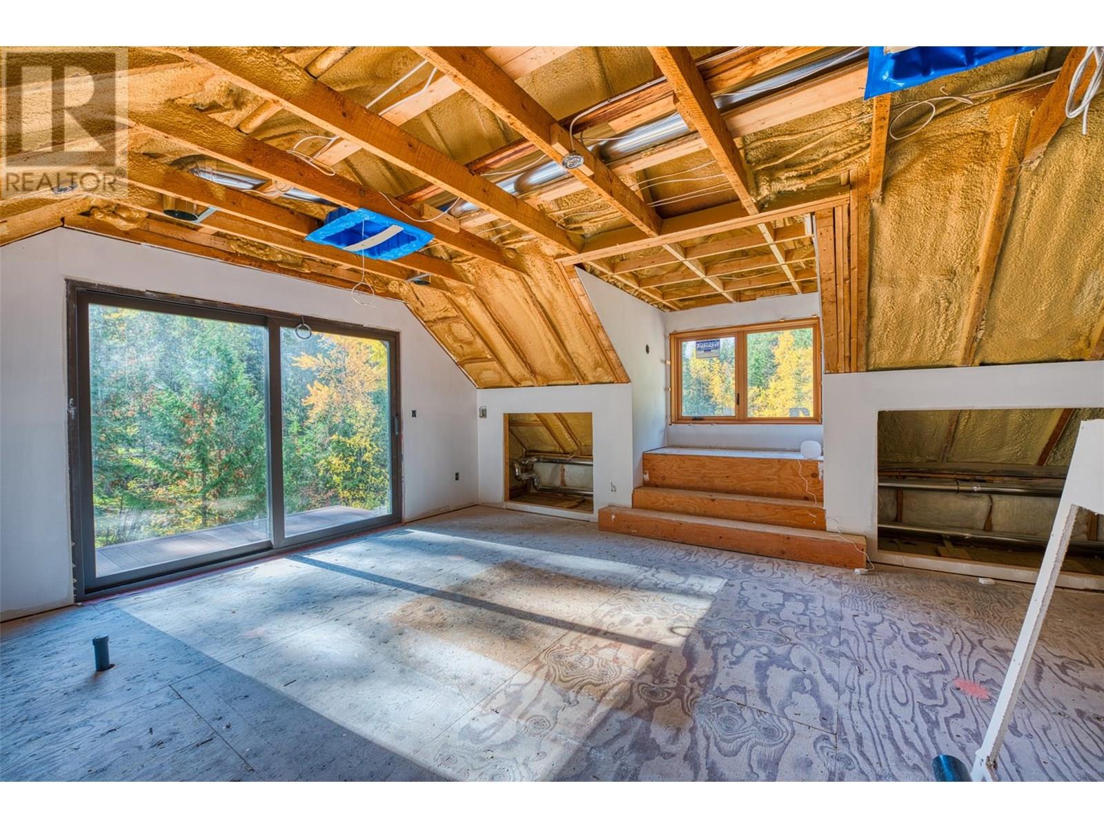 8726 Forsberg Road, Vernon, British Columbia  V1B 3M6 - Photo 41 - 10356007
