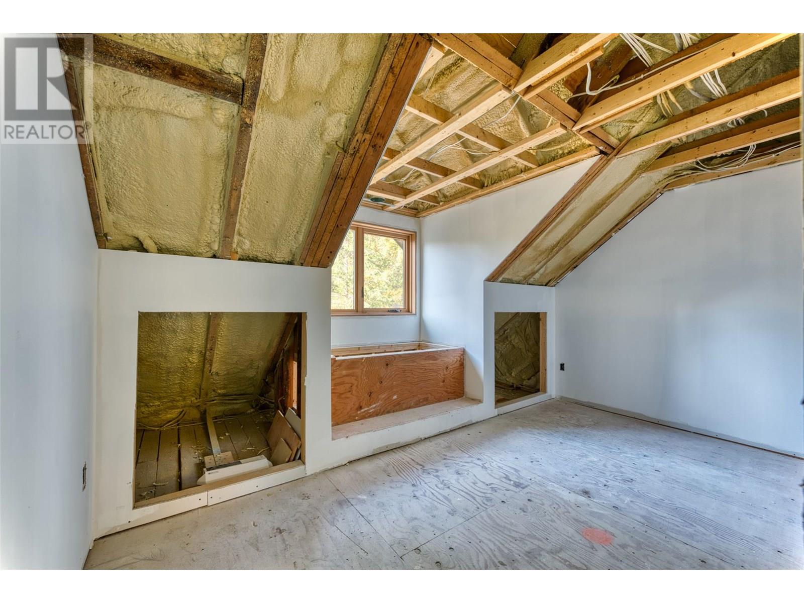 8726 Forsberg Road, Vernon, British Columbia  V1B 3M6 - Photo 44 - 10356007